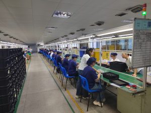 OEM headphone assembly line production (2) OEM headphone assembly line production (2)